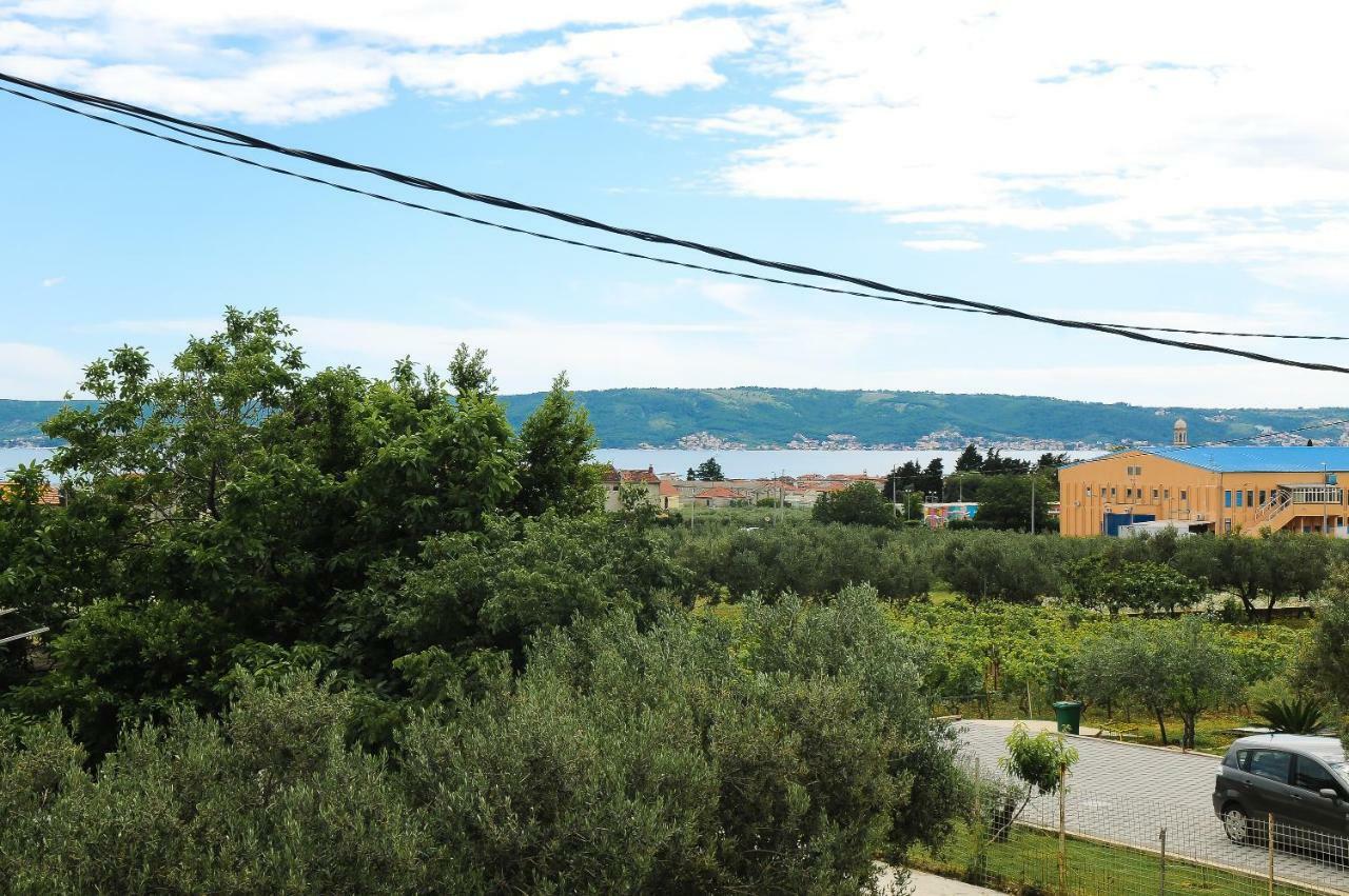 Apartment Petar Kaštela Kültér fotó