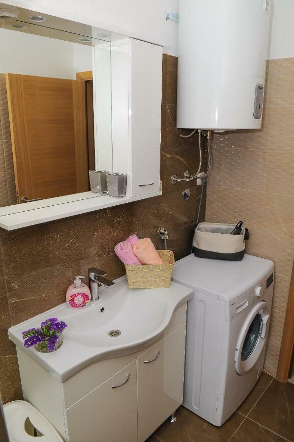 Apartment Petar Kaštela Kültér fotó